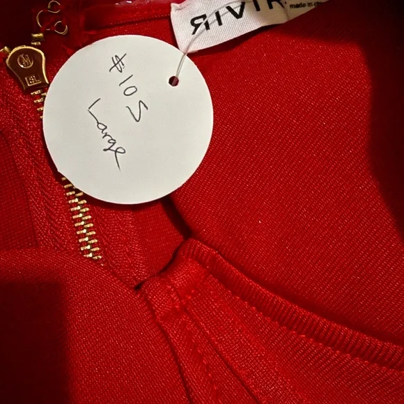 Chic Red Women's Flare Pants Size Large - Picture 4 of 4